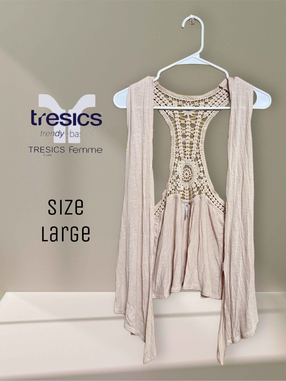 ✨ Boho Crochet Waterfall Vest by Tresics Size L ✨